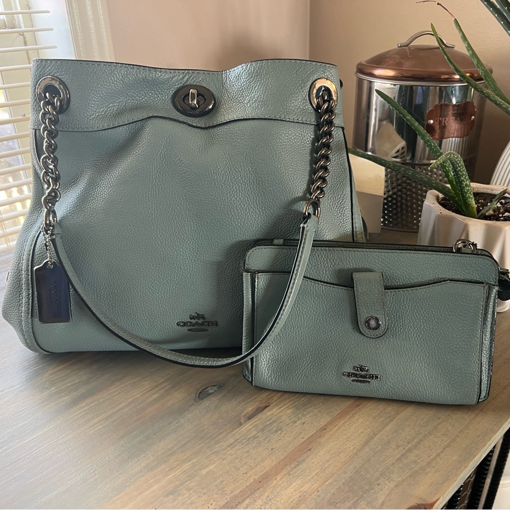 Coach handbag w/ Wallet